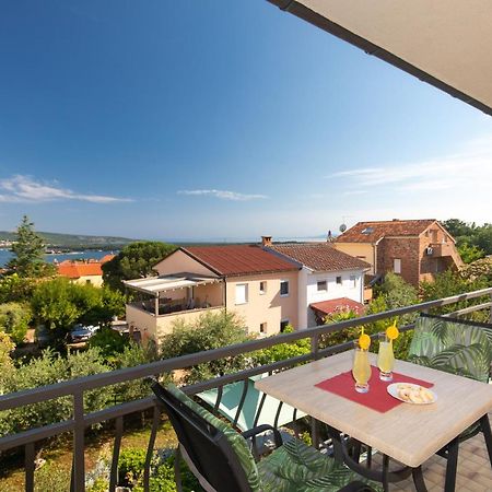 Apartmani Braut Kornić Buitenkant foto