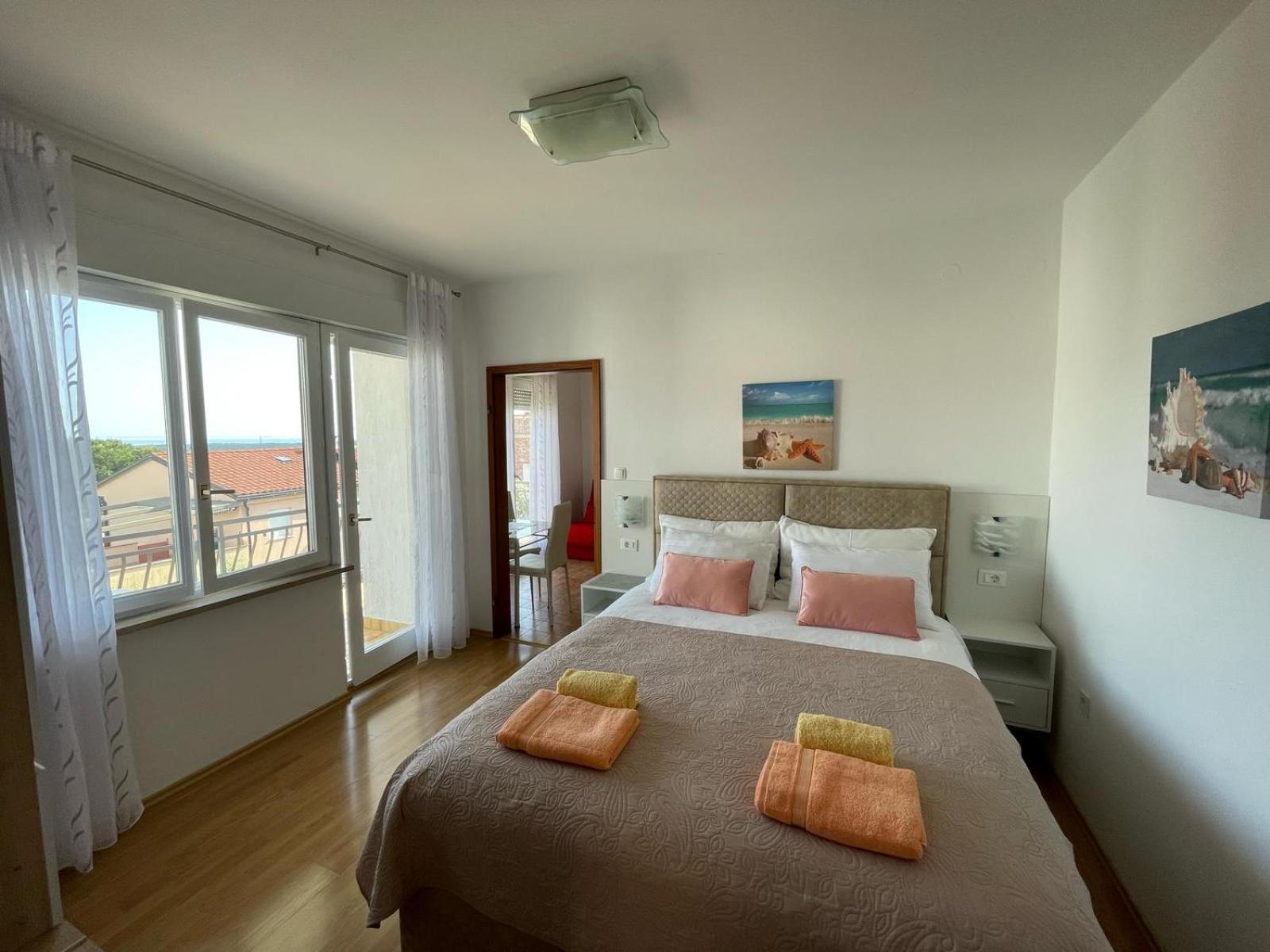Apartmani Braut Kornić Buitenkant foto